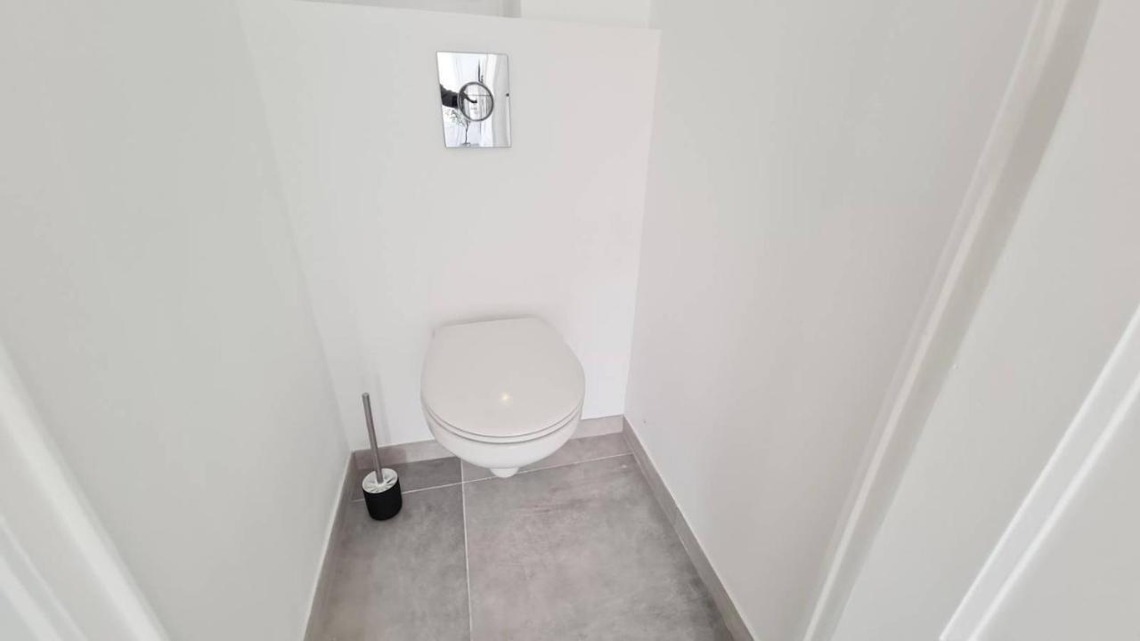 Maxbnb - T2 Balcon 50M2 - Climatise - Ouest - Тулон Екстер'єр фото