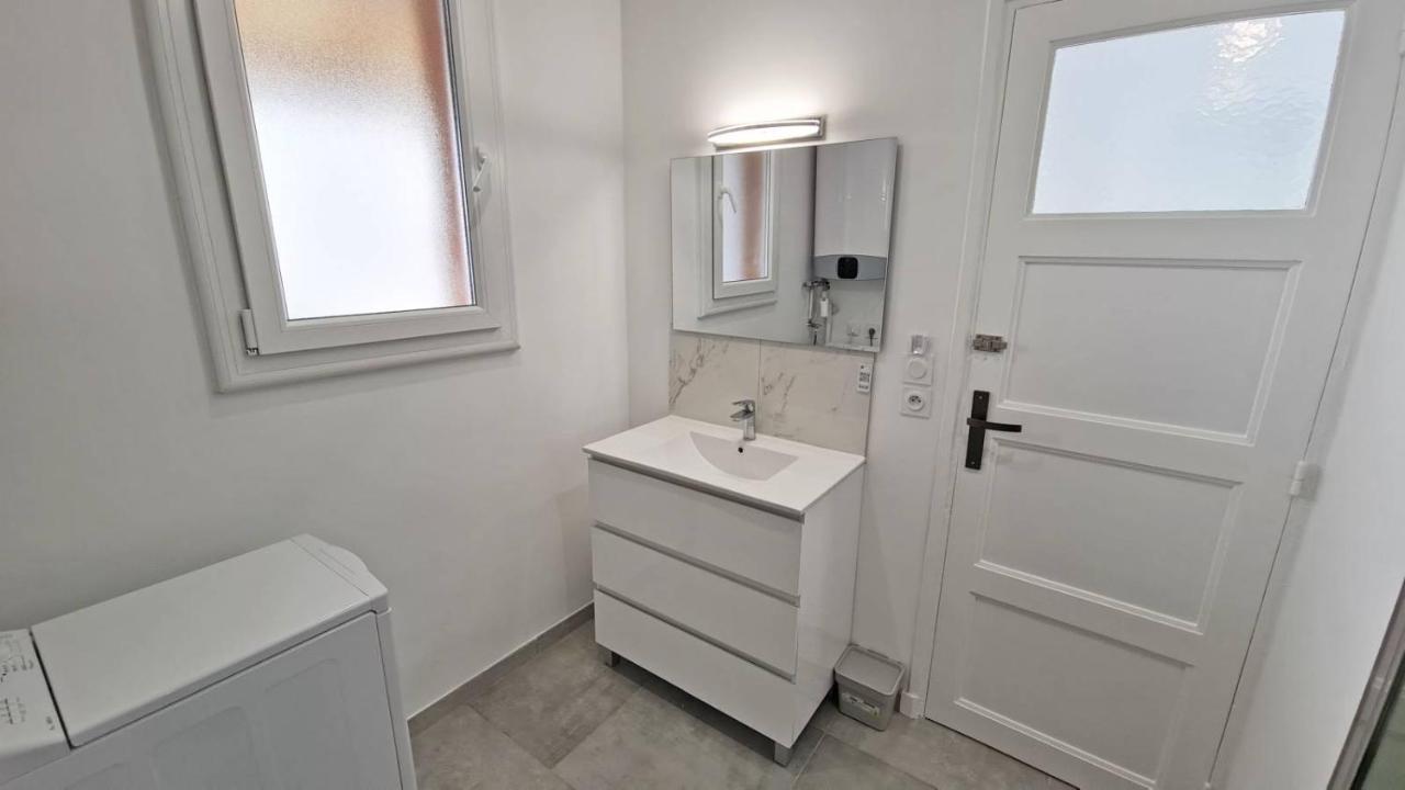 Maxbnb - T2 Balcon 50M2 - Climatise - Ouest - Тулон Екстер'єр фото